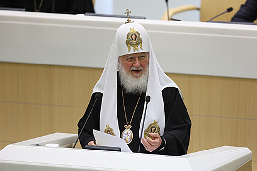 Патриарх Кирилл призвал богатых людей делиться деньгами