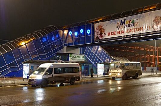 На Кромском шоссе запретили поворачивать налево