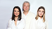Екатерина Шпица, Ингрид Олеринская и семья Стриженовых на премии «Аванс»