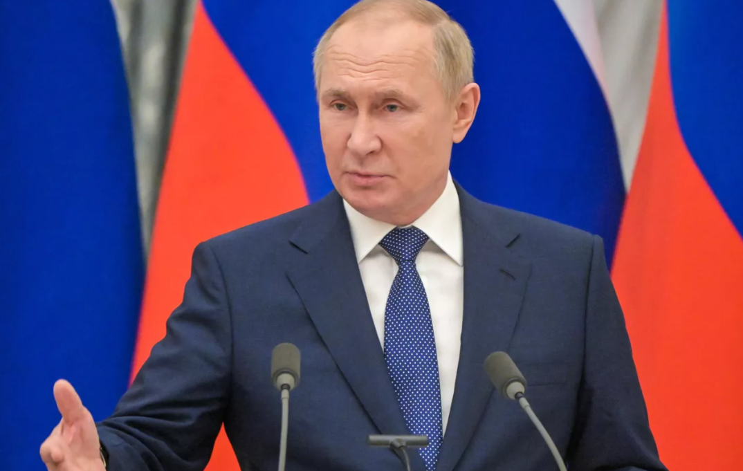 Путин призвал усилить меры безопасности в России