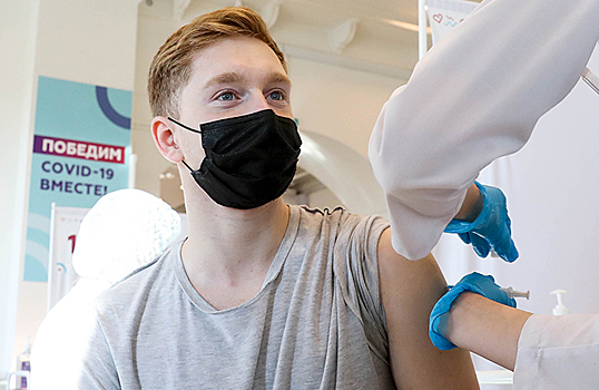 Коллективный иммунитет к COVID-19 в РФ достиг 48%. Но это далеко от идеала