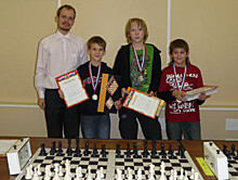Клуб «Ход конем» организовал осеннее первенство по шахматам