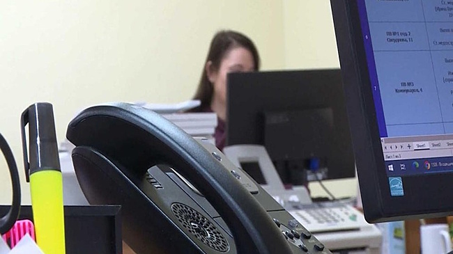 В Костромской области запись на первичный прием к врачу начал вести робот-оператор