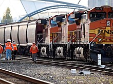 Баффетт: темпы роста экономики США замедляются