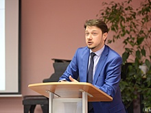 Бывший директор 9-й гимназии стал директором школы в Москве