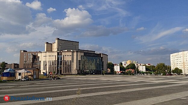Парковку Юбилейной площади превратят в этнодеревню