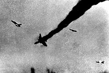 Падение "Громовержца": как МиГ-17 открыл боевой счет в небе Вьетнама