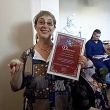 Нижегородцы Елена Крюкова и Андрей Дмитриев удостоены литературной премии ДИАС