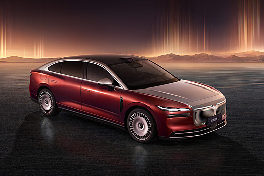 Седан Voyah Passion L показали на новых официальных фото