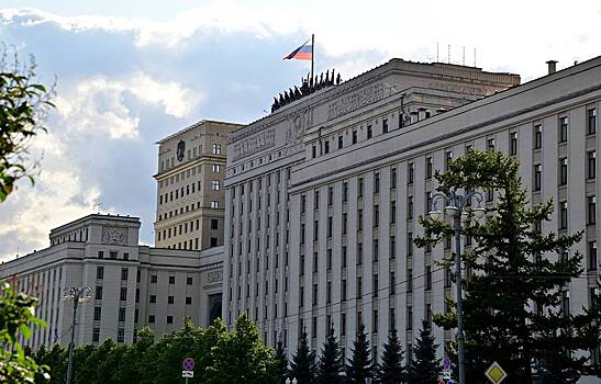 Директора департамента военного имущества Минобороны России сняли с должности