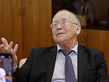 Юрий Вяземский – об умниках, Волге и нейросетях: «Первый учитель – мама!»