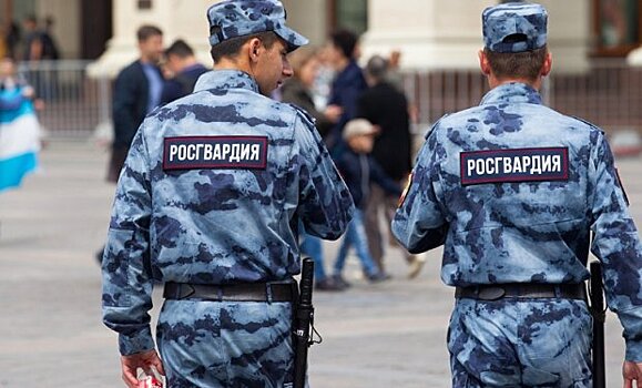 В Москве росгвардейцы задержали закладчиков