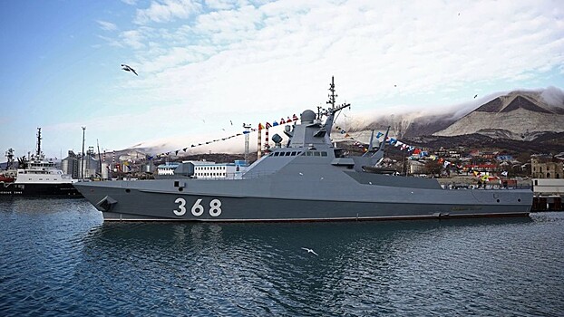 Экипаж «Василия Быкова» отработал стрельбы в Чёрном море