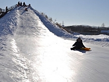 В Омской области 35-летний мужчина упал с пятиметровой горки