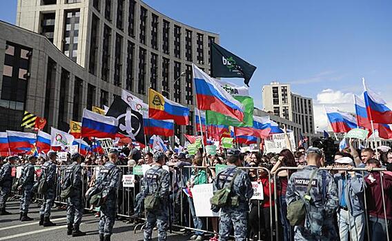 Москвичи ждут от Собянина не смены бордюров два раза в год, а уважения к себе