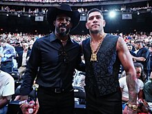 Джонс принял вызов Перейры на бой в Белом доме: «Давай потанцуем»