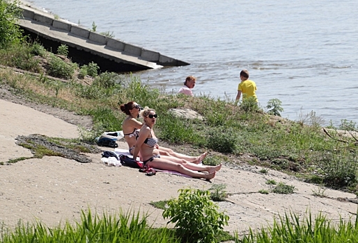 Омские городские пляжи подготовили к открытию