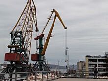 Заводы, уголь, порты: экономика края работает на благо страны