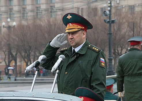Путин присвоил главкому ВКС РФ Суровикину звания генерала армии