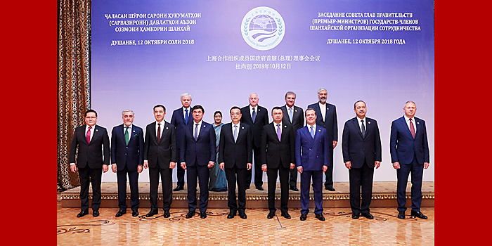 В Душанбе состоялась встреча Ли Кэцяна с премьер-министром Афганистана