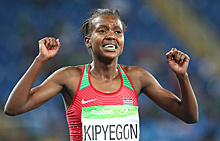 Кенийка Кипьегон завоевала золото ЧМ в беге на 1500 метров