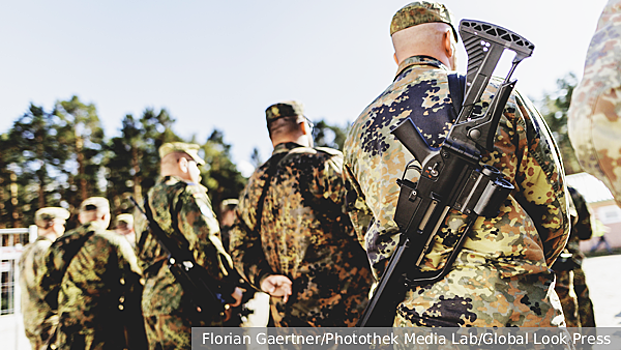 Польша увидела в оборонной программе ЕС угрозу отношениям с США