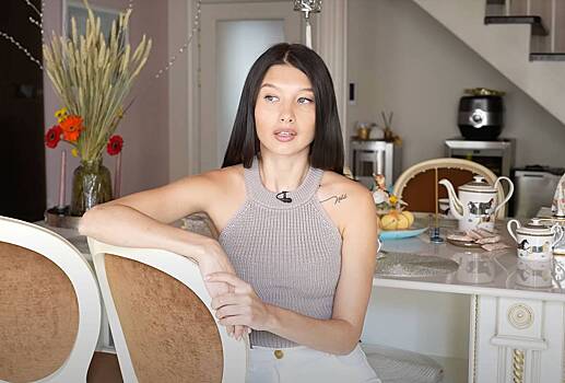 Избитая топором модель высказалась об угрозах экс-министра Подмосковья