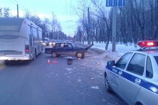 В один день две машины сбили пешеходов, оба водителя скрылись с места ДТП