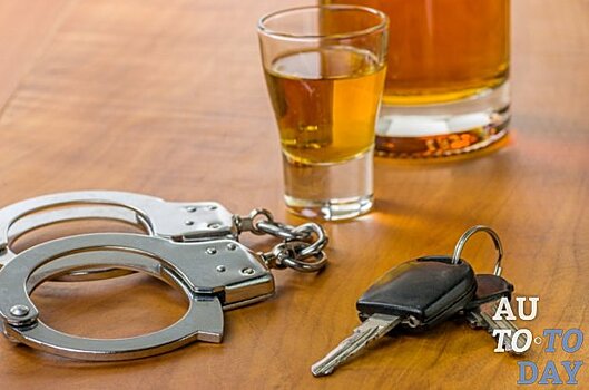 Увеличение штрафов для пьяных водителей в Украине перенесли на середину лета