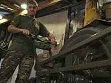 Омич изобрел электрические носилки для раненых в зоне СВО бойцов, заряда АКБ хватает на 12-15 км