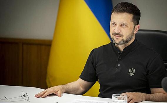 Зеленский решил взять Си Цзиньпиня и Путина «на слабо», пугая ударом по Москве 9 мая