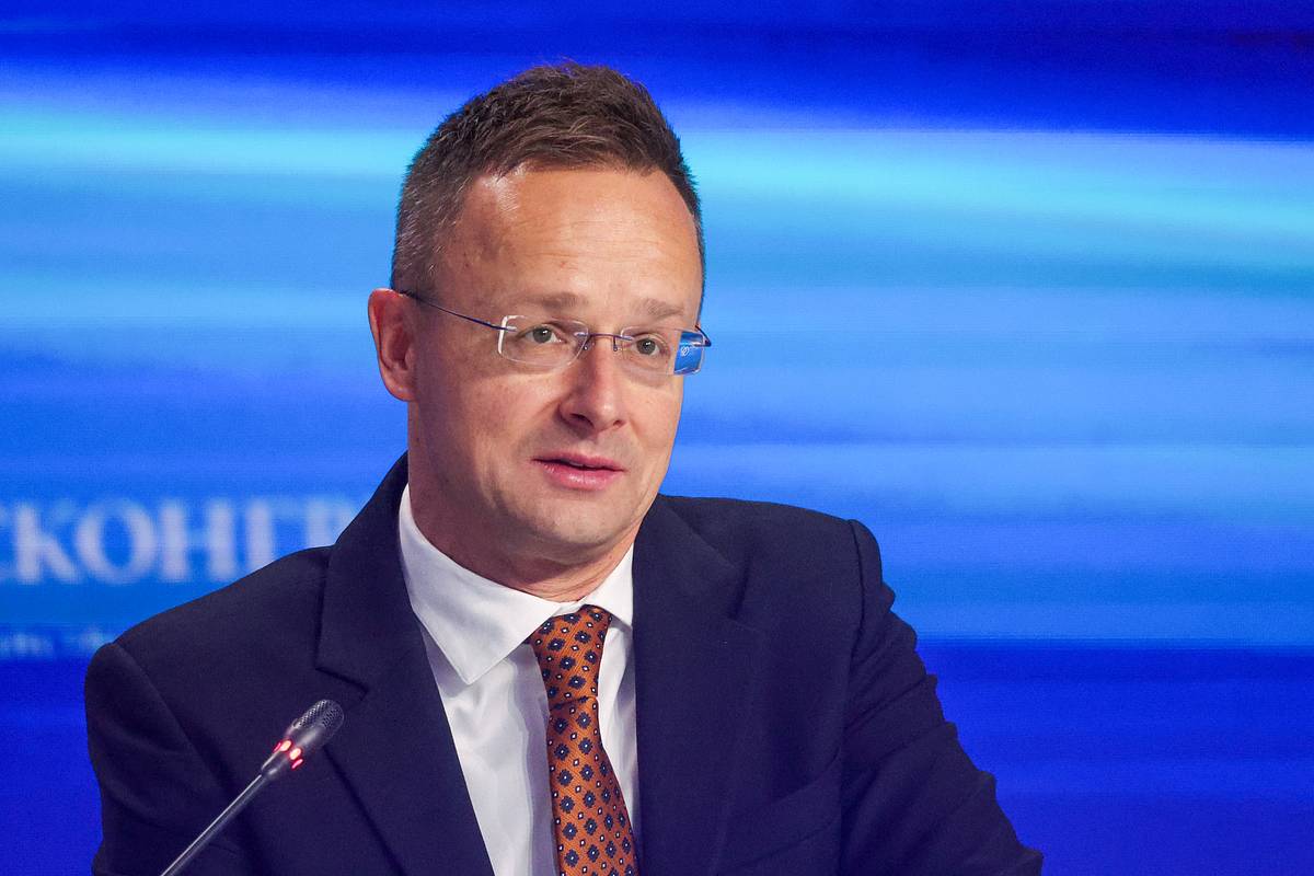 Глава&nbsp; МИД Венгрии неожиданно согласился с украинским политиком