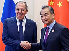«Дорогой друг Ван И»: о чем договорились Лавров и глава МИД Китая