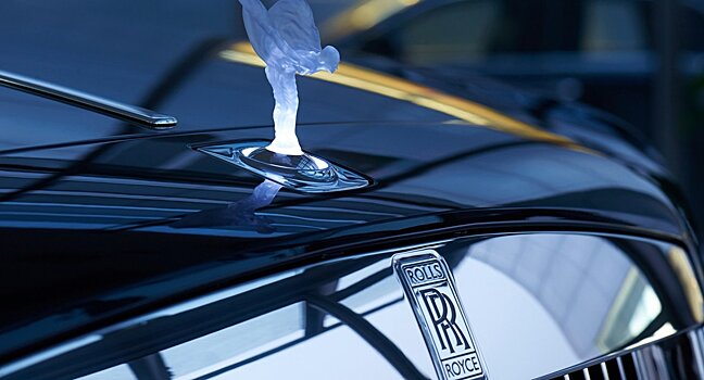 «Дух экстаза»: Статуэтка на капотах Rolls-Royce