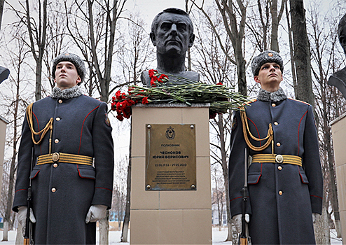 В ЦСКА состоялась торжественная церемония в честь 90-летия олимпийского чемпиона по волейболу Юрия Чеснокова