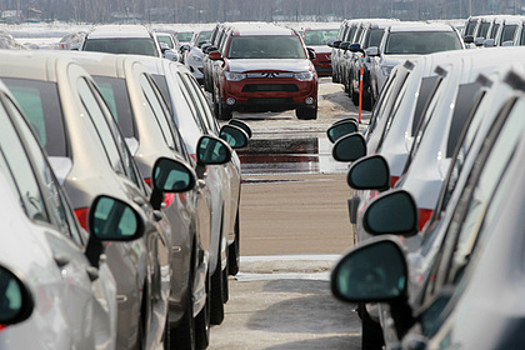 Газета сообщила о планах отмены программы утилизации автомобилей