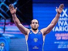 Хизриев прокомментировал победу над борцом из Грузии