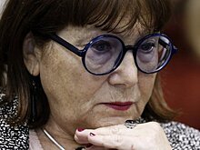 Мэр Москвы поздравил с днем рождения директора Театра кукол им. С.Образцова И.Корчевникову