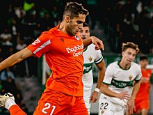 "Реал Сосьедад" на последних минутах ушел от поражения в матче с "Эльче", Захарян получил желтую карточку