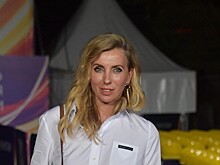 Каре и яркий мейк: Бондарчук поменяла имидж, примерив образ Валерии