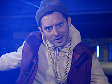 Элайджа Вуд, Орландо Блум и другие звёзды «Властелина колец» зачитали рэп в честь 20-летия фильма