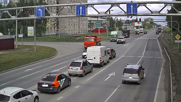 Фотовидеокамеру установили на любимом бердскими нарушителями перекрестке