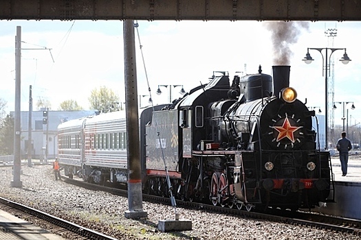 С гудком и дымком: в области начал курсировать ретропоезд