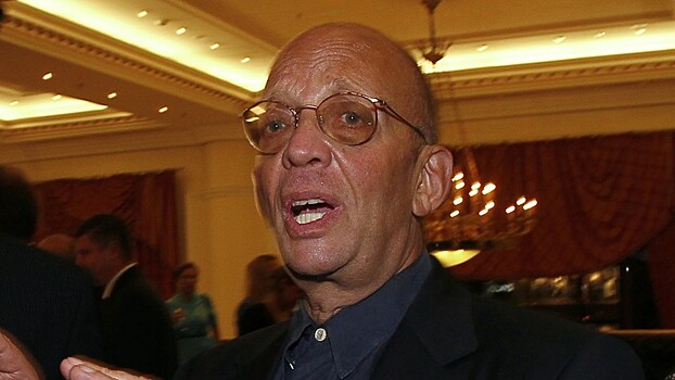 В Москве проходит прощание с переводчиком Володарским