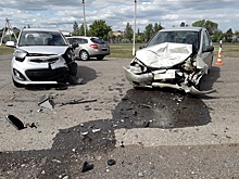 Возле Черного Отрога при столкновении ВАЗа и Kia пострадали четверо