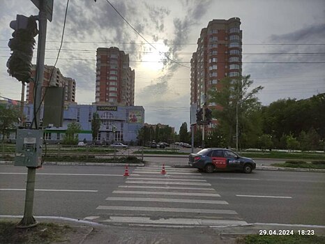 За день в Оренбурге под колесами машин пострадали двое детей