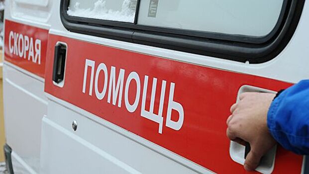 Троллейбус сбил женщину на западе Москвы