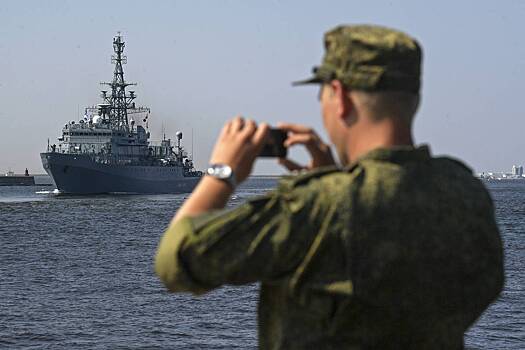 Российский разведывательный корабль отбил атаку БПЛА в Черном море