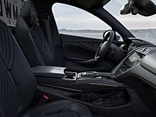 Компания Aston Martin представила эксклюзивный кроссовер DBX Bowmore Edition