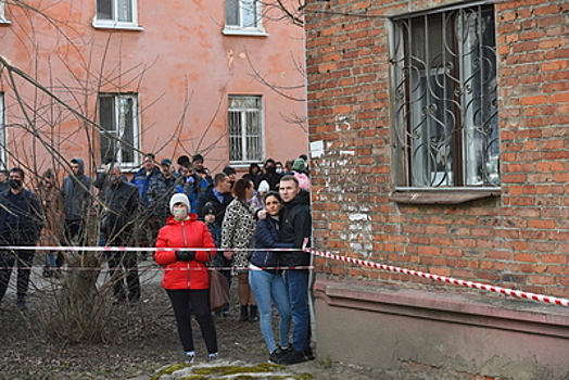 Жильцов дома в Орехово‑Зуеве, где произошел взрыв, просят зарегистрироваться в школе N25